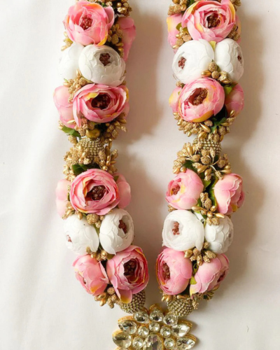 White and Pink roses