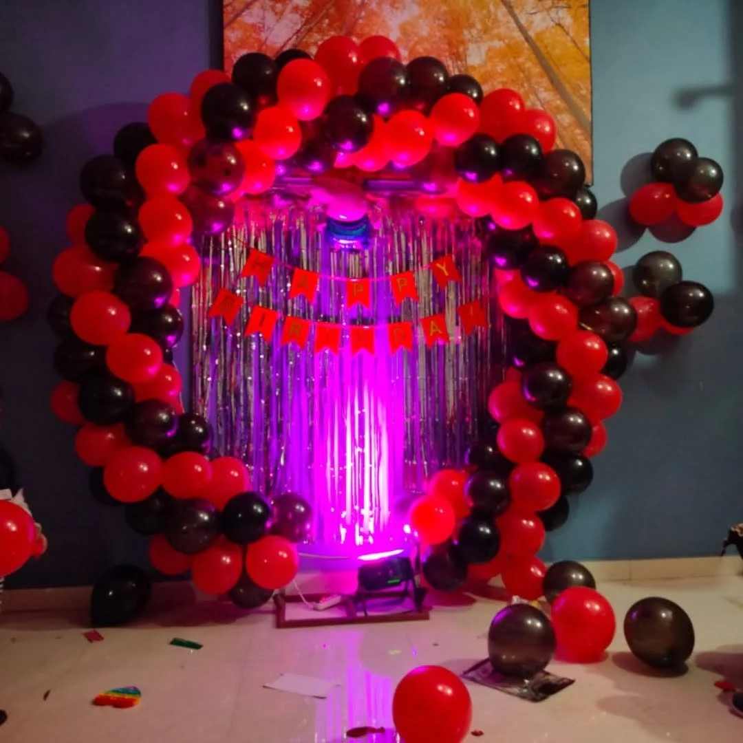 Red Black Birthday Balloon Ring Decoration