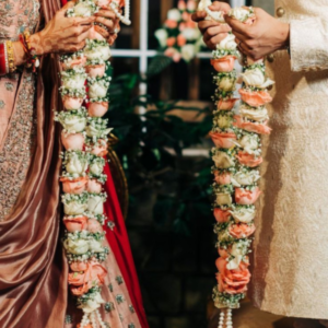 Beautiful Petals Roses Varmala